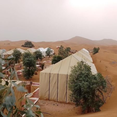 Tafouyte Luxury Camp Hotel Мерцуга Стая снимка