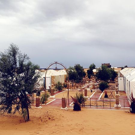 Tafouyte Luxury Camp Hotel Мерцуга Екстериор снимка